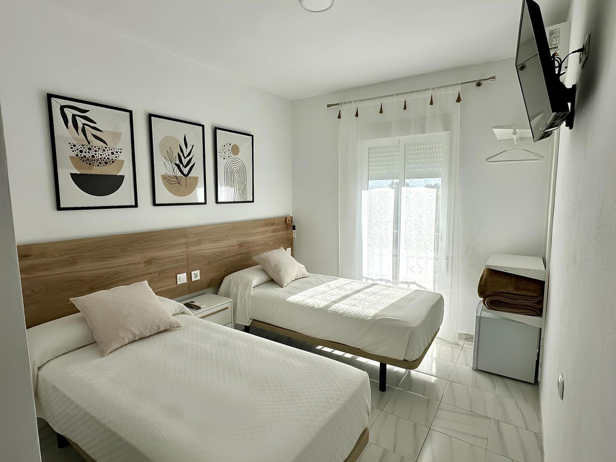 Hostal Merino Jedula Екстер'єр фото